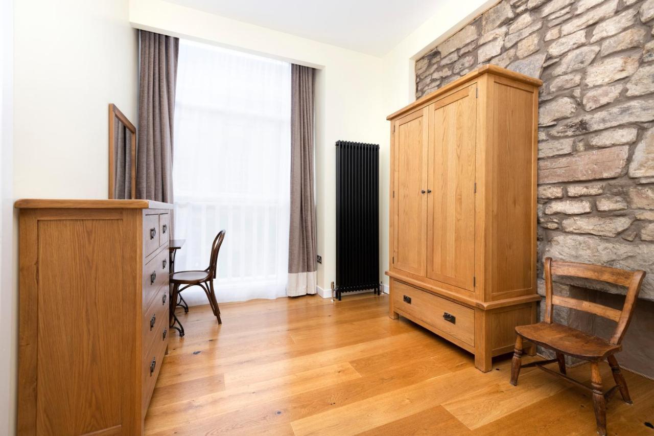 Apartamento Joivy 1 Bed Flat In Old Town, Next To St Giles Cathedral Edimburgo Exterior foto