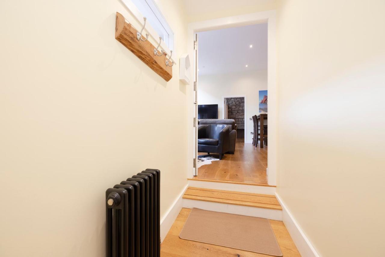 Apartamento Joivy 1 Bed Flat In Old Town, Next To St Giles Cathedral Edimburgo Exterior foto