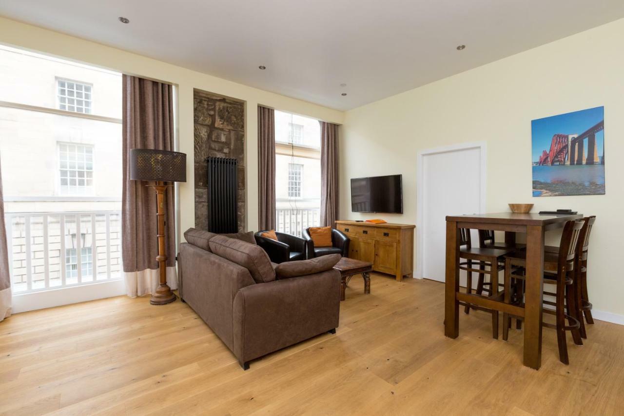 Apartamento Joivy 1 Bed Flat In Old Town, Next To St Giles Cathedral Edimburgo Exterior foto